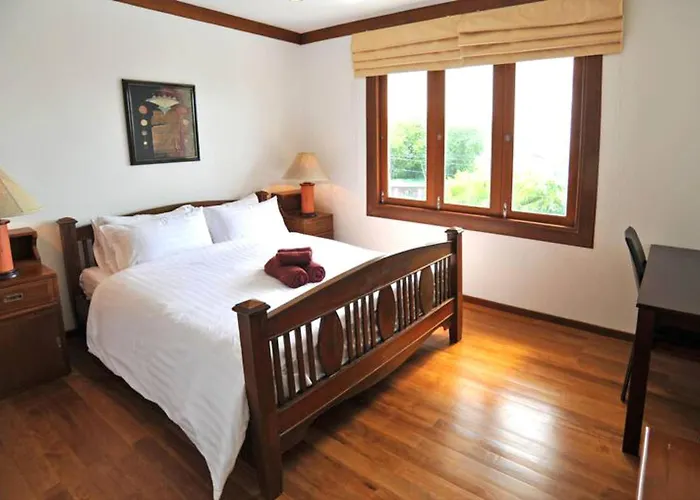 Thai Heritage Villa Melitta Bangrak Bohput, Beach, Pool, Seaviews, 6-Suite, Full Villa, Luxury, Aaa Location Koh Samui
