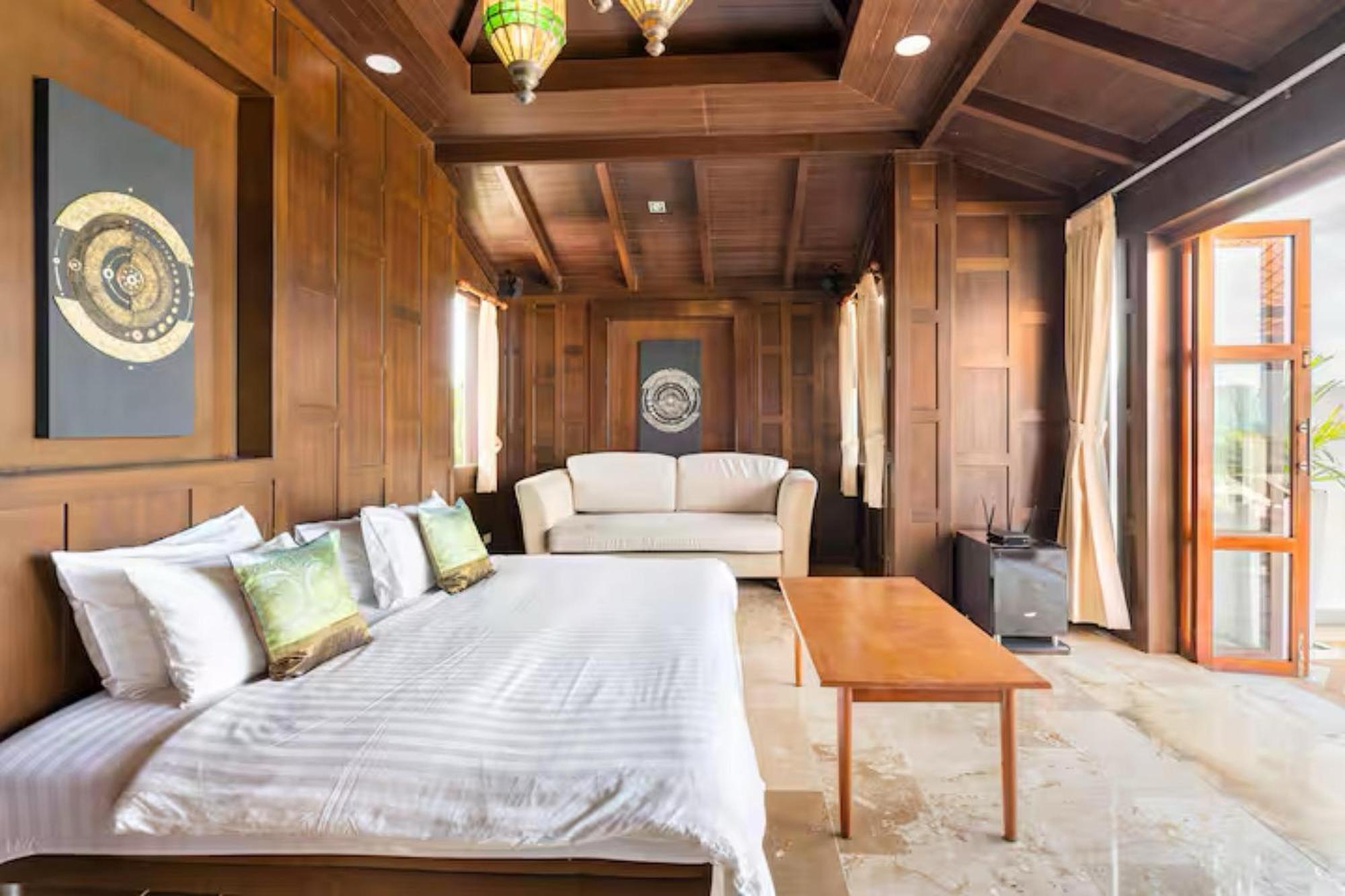 Thai Heritage Melitta Bohput, Beach, Pool, Seaviews, 6-suite, Full Villa, Luxury, Aaa Location Koh Samui Strand Bang Rak